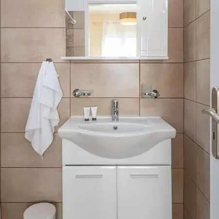 Mariana Sea View דירה לואורדטה