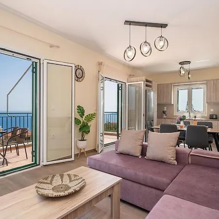 Mariana Sea View